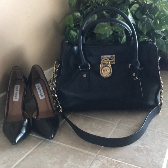 Michael Kors Purse - Picture 1 of 5